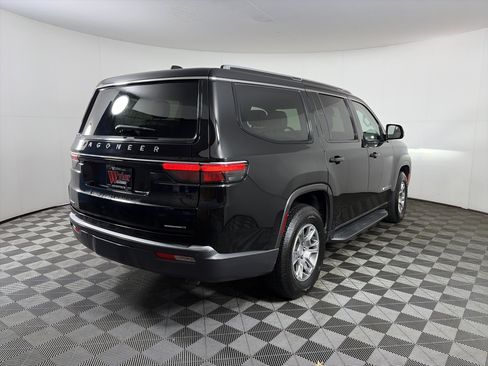 Used 2022 Jeep Wagoneer Series I image 21