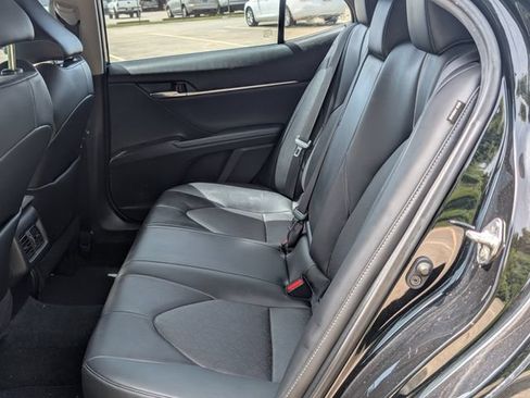 Used 2022 Toyota Camry XSE FWD image 24