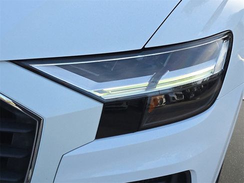 Used 2020 Audi Q8 Premium w/ Convenience Package image 36