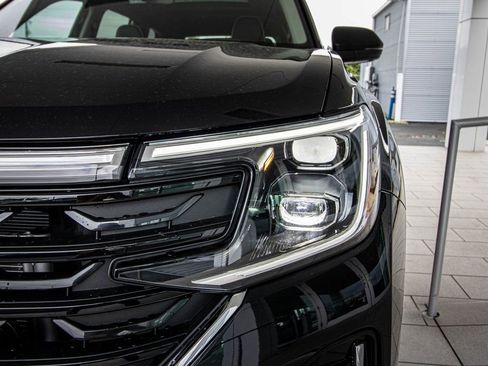 New 2026 Volkswagen Atlas SEL Premium R-Line AWD/4WD image 10