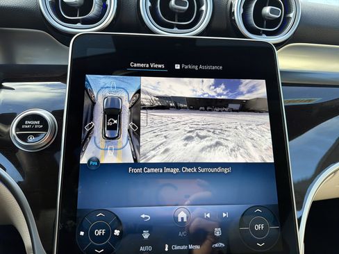 Used 2026 Mercedes-Benz GLC 300 4MATIC image 23