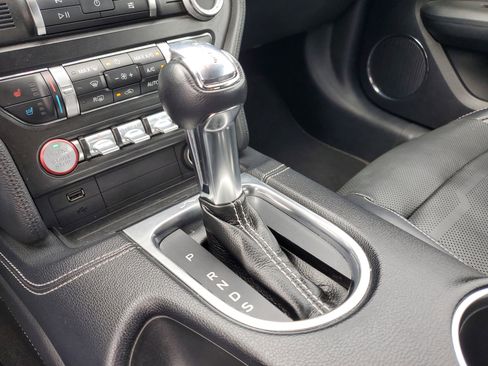 Used 2019 Ford Mustang GT Premium w/ Equipment Group 401A image 27