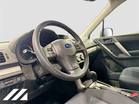 Used 2015 Subaru Forester 2.5i w/ Popular Package #2 image 8