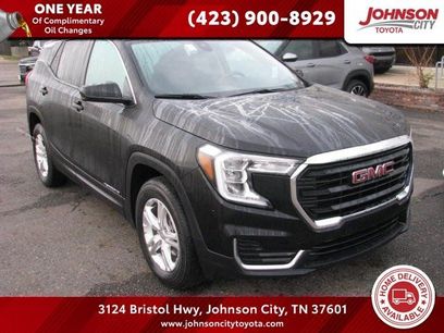Used 2024 GMC Terrain SLE