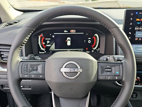 New 2026 Nissan Rogue Platinum w/ Platinum Premium Package image 15