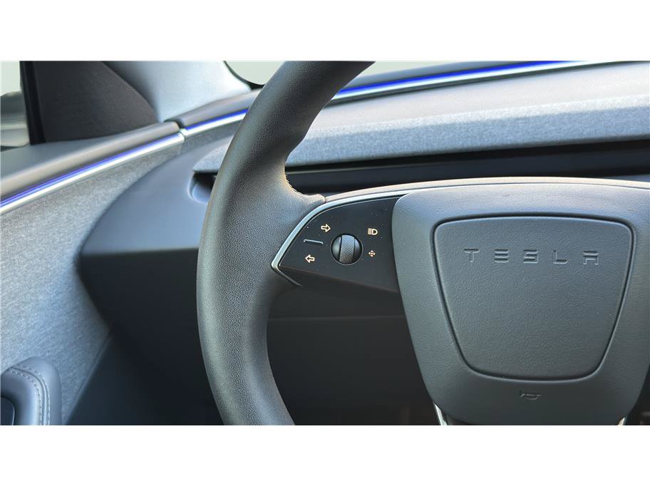 Used 2025 Tesla Model 3 Long Range RWD image 33