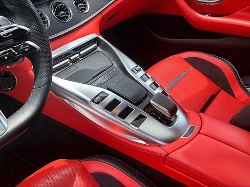 Used 2022 Mercedes-Benz AMG GT 43 image 17