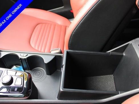 Used 2025 Kia Sportage SX image 44