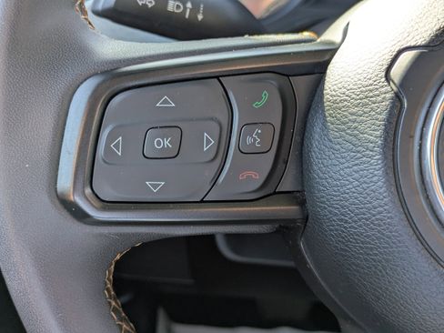 Used 2024 Jeep Wrangler Sport S image 17