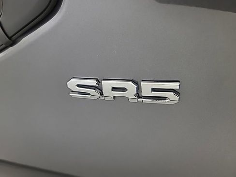 Used 2024 Toyota Tundra SR5 w/ SR5 Premium Package AWD/4WD image 10
