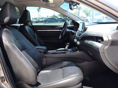 Used 2019 Nissan Altima 2.5 SL FWD image 34