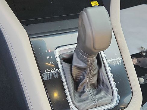 New 2025 Subaru Forester Limited image 8