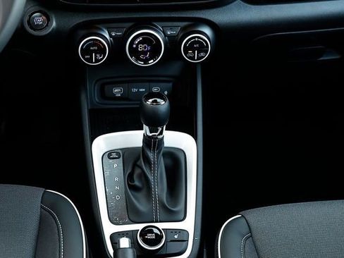 New 2026 Hyundai Venue SEL image 10