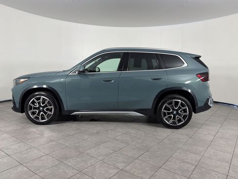 Used 2025 BMW X1 xDrive28i AWD/4WD image 2