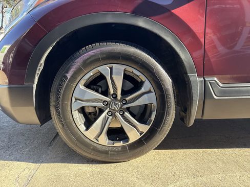 Used 2018 Honda CR-V LX image 8