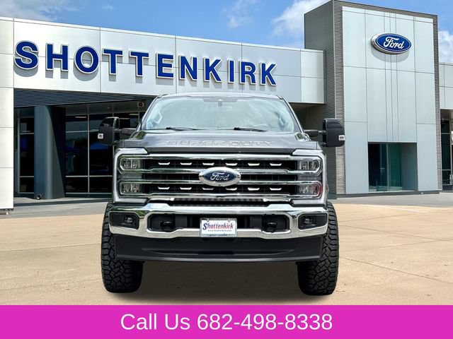 Used 2025 Ford F250 Lariat w/ FX4 Off-Road Package AWD/4WD image 2