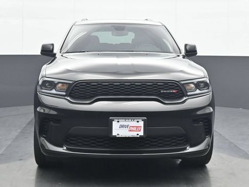 Used 2023 Dodge Durango GT w/ Blacktop Package AWD/4WD image 1
