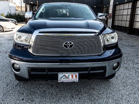 Used 2011 Toyota Tundra 2WD CrewMax w/ Tow Pkg image 26