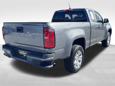Used 2022 Chevrolet Colorado LT w/ LT Convenience Package image 3