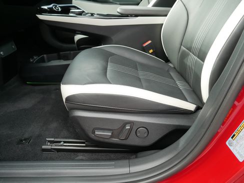 Certified 2023 Kia EV6 GT-Line AWD/4WD image 20
