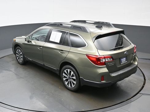 Used 2016 Subaru Outback 2.5i Limited image 35