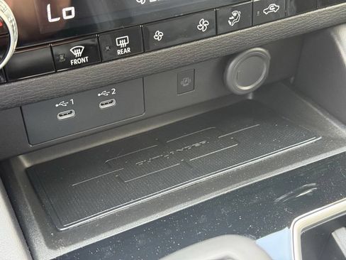 New 2026 Mitsubishi Outlander AWD image 16