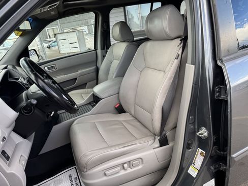 Used 2010 Honda Pilot EX-L image 12