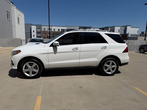 Used 2016 Mercedes-Benz GLE 350 4MATIC image 4