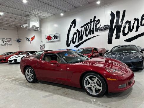 Used 2008 Chevrolet Corvette Coupe w/ Preferred Equipment Group RWD image 25