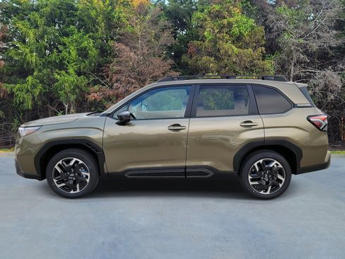 Used 2026 Subaru Forester Limited image 21