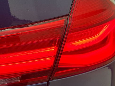 Used 2017 BMW 330i Sedan image 30