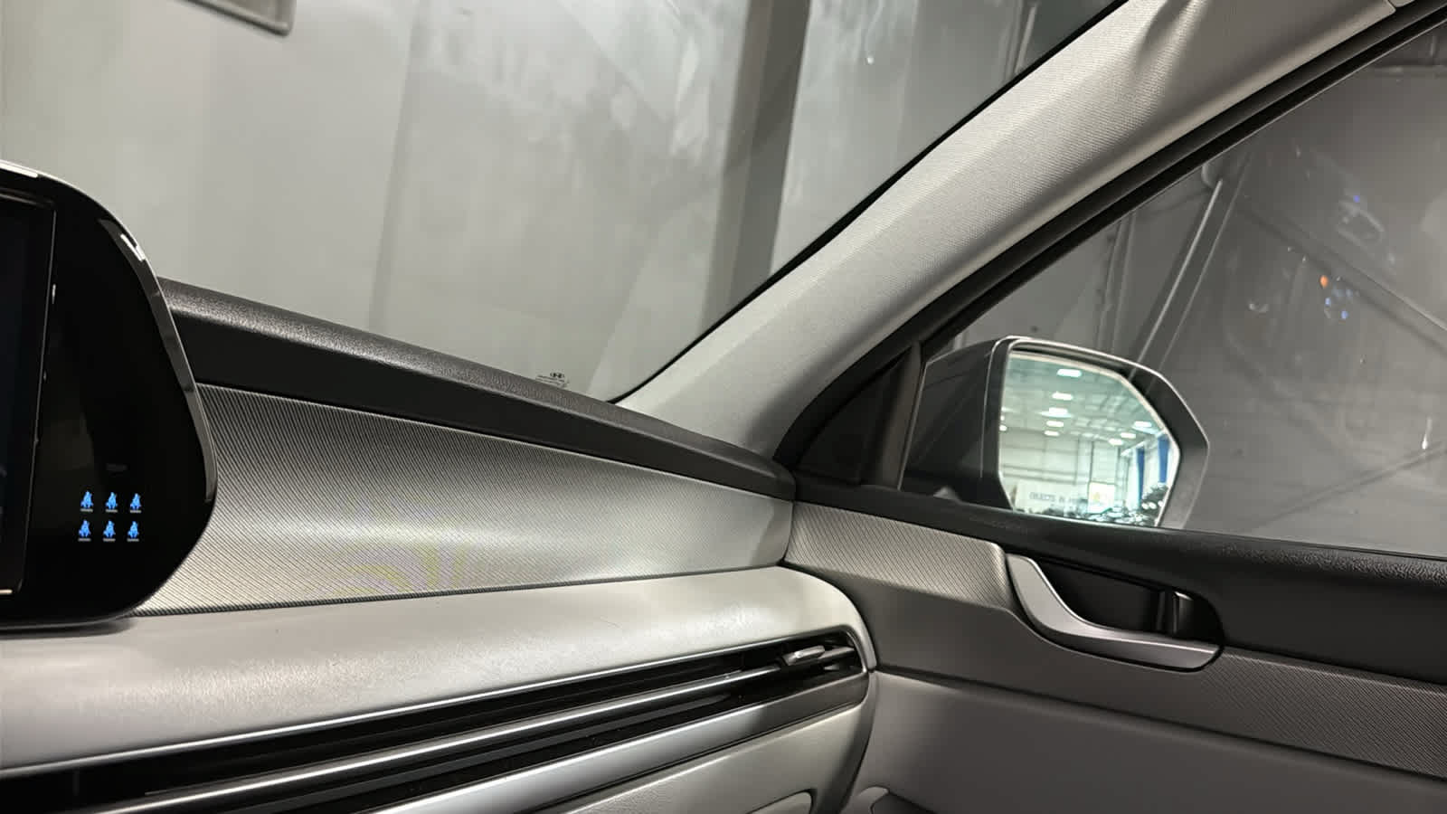 Used 2024 Hyundai Palisade SEL AWD/4WD image 18
