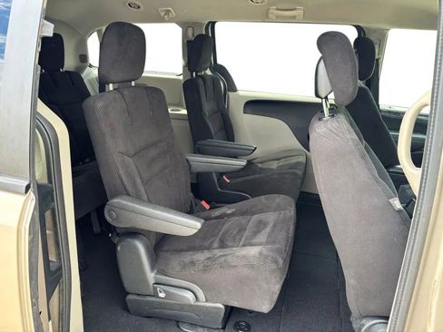 Used 2014 Dodge Grand Caravan SXT w/ Quick Order Package 29G SXT FWD image 26