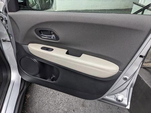 Used 2022 Honda HR-V LX image 20