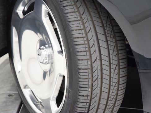 Used 2024 Mercedes-Benz Maybach S 580 4MATIC image 29