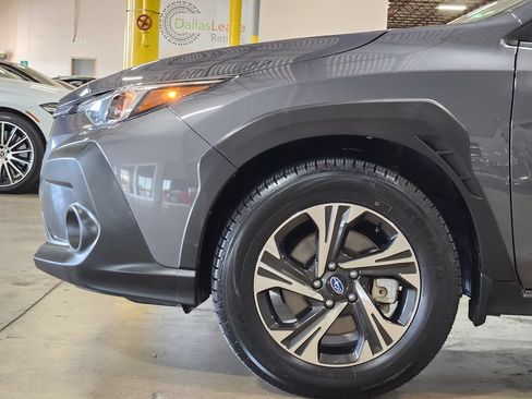 Used 2024 Subaru Crosstrek 2.0i Premium AWD/4WD image 5