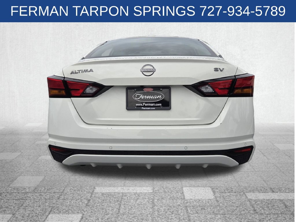 Used 2025 Nissan Altima 2.5 SV FWD image 7
