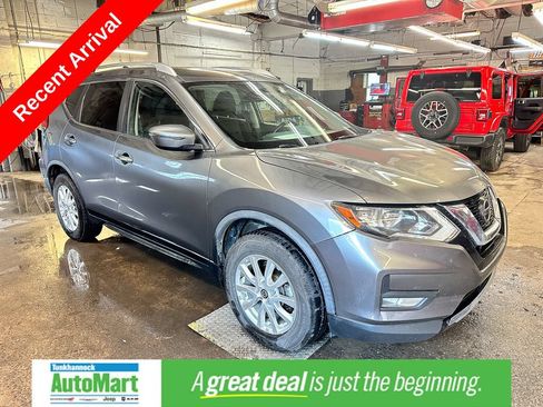 Used 2020 Nissan Rogue SV AWD/4WD image 1