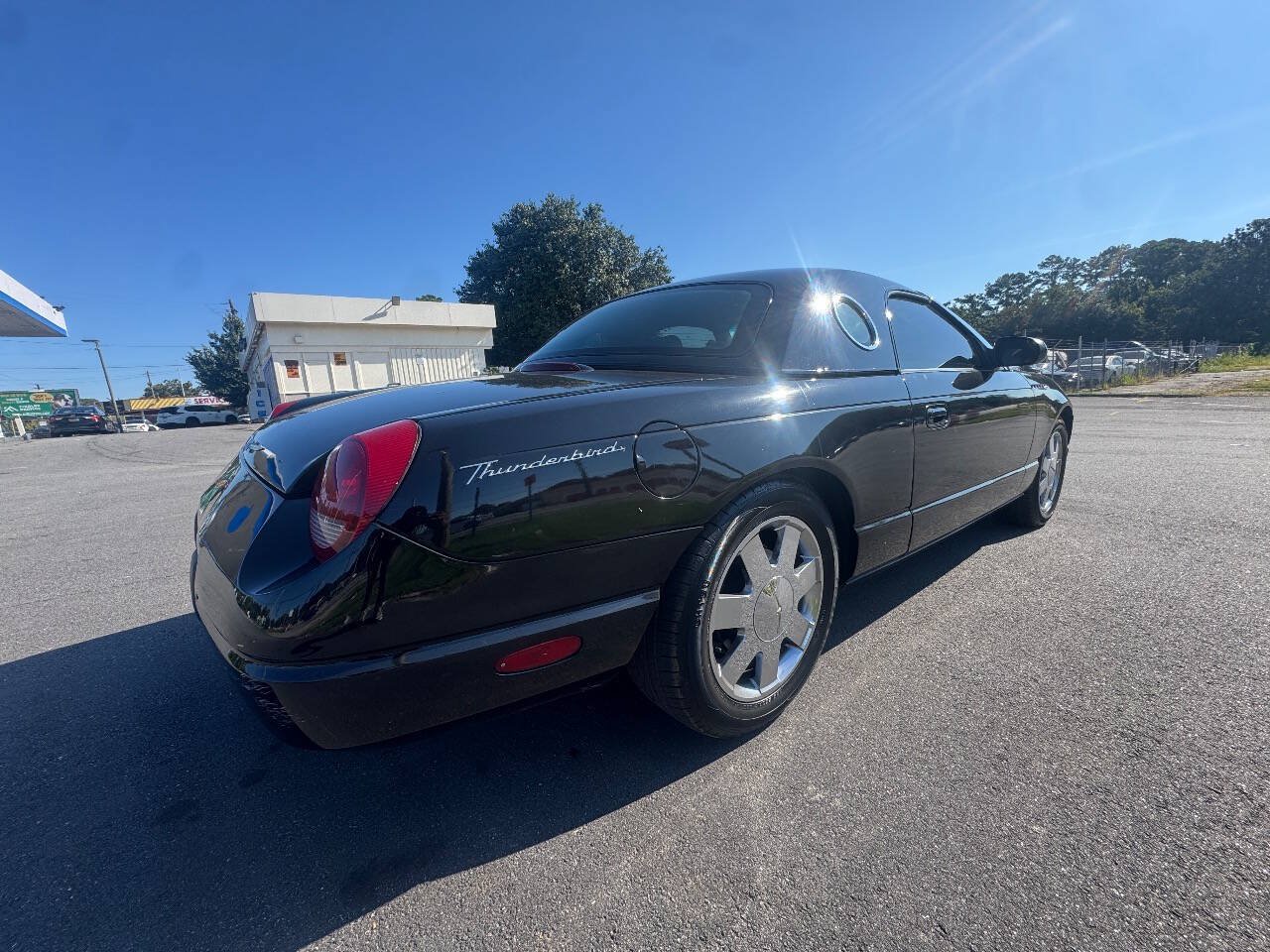 Used 2003 Ford Thunderbird RWD image 6