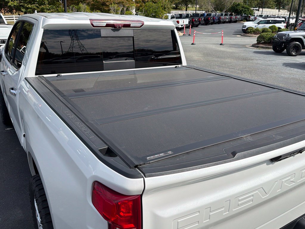 Used 2022 Chevrolet Silverado 1500 High Country w/ High Country Premium Package AWD/4WD image 28