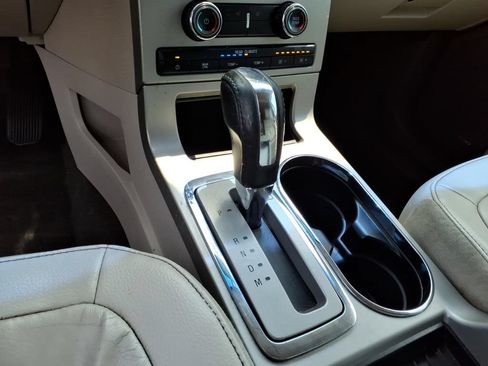 Used 2010 Ford Flex SEL AWD/4WD image 12