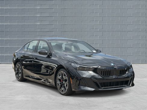 New 2027 BMW i5 eDrive40 w/ M Sport Package RWD image 1