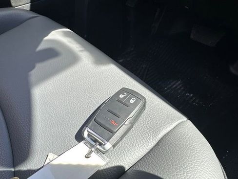 New 2024 RAM 2500 Tradesman w/ Chrome Appearance Group image 25