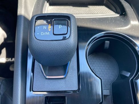 Used 2023 Nissan Rogue SV w/ SV Premium B Package FWD image 14
