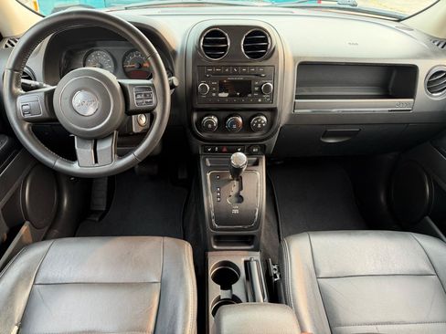 Used 2015 Jeep Patriot High Altitude AWD/4WD image 20