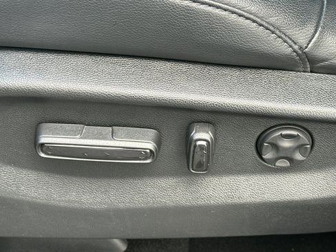 Used 2021 Honda CR-V EX-L image 14