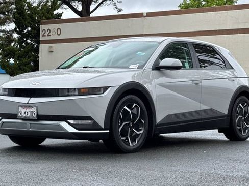 Used 2024 Hyundai Ioniq 5 SEL image 8