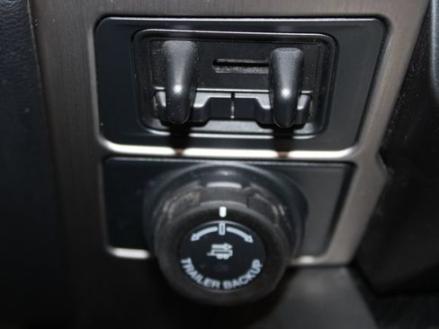 Used 2022 Ford F250 Platinum AWD/4WD image 45