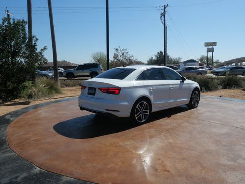 Used 2019 Audi A3 2.0T Premium w/ Convenience Package image 2