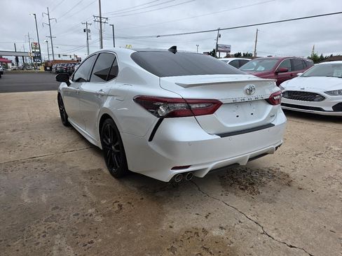 Used 2021 Toyota Camry XSE w/ Navigation Package FWD image 6